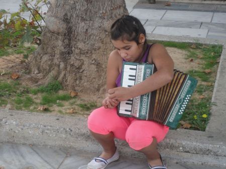 gypsy street musician